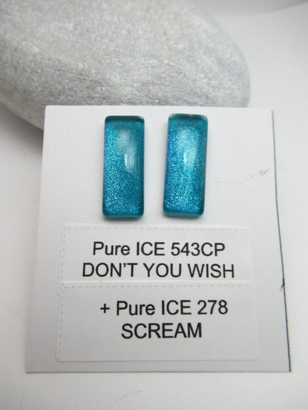 Handmade rectangle post earrings - Picture 6 of 8
